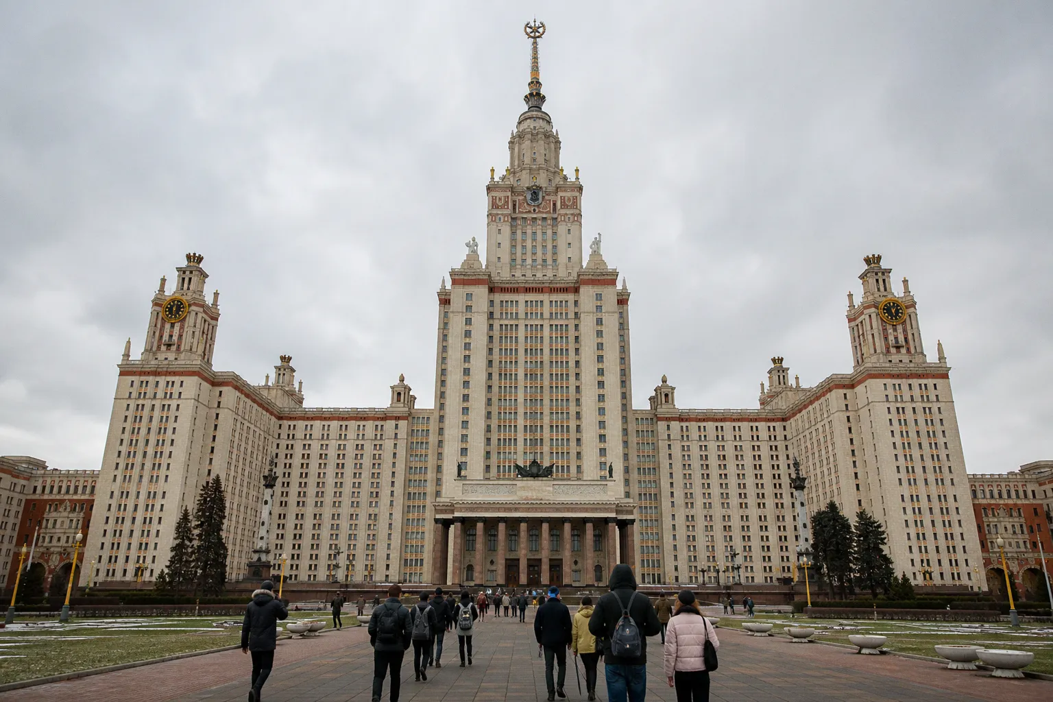 Новую систему высшего образования в России запустят все вузы к 2030 году